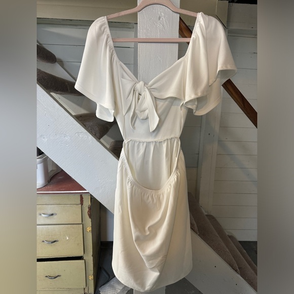 Altar’d State Holland Flutter Sleeve Dress White Medium - Picture 3 of 3